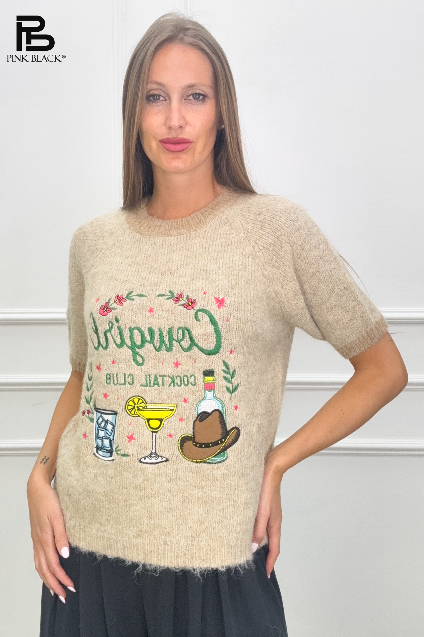 Sweter Krótki Okrągły Dekolt