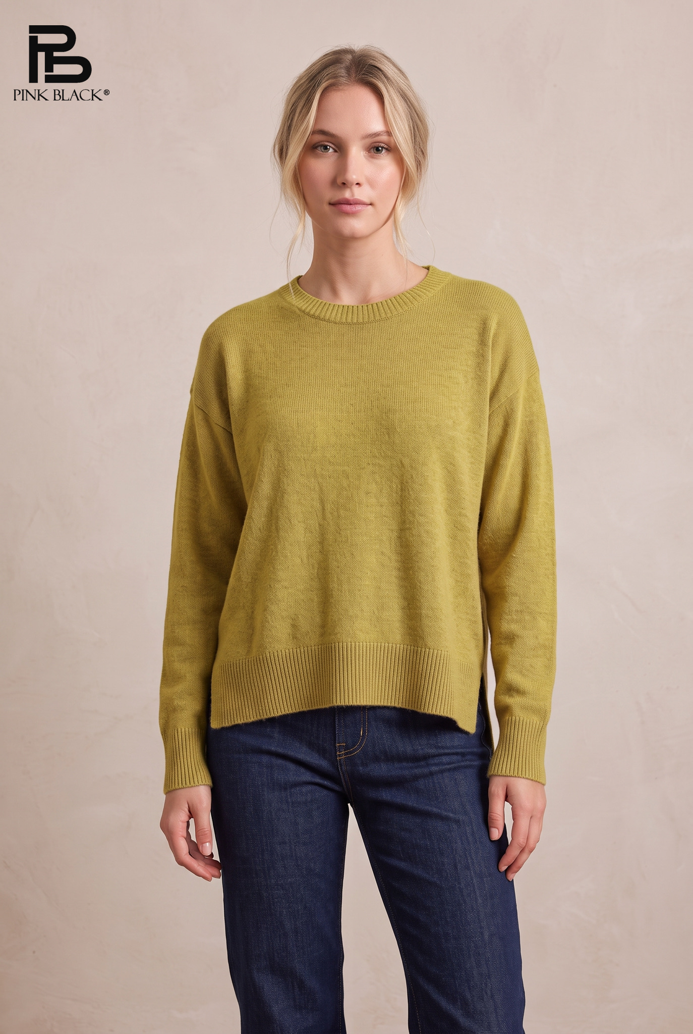 Sweter Luźny z Rozcięciami