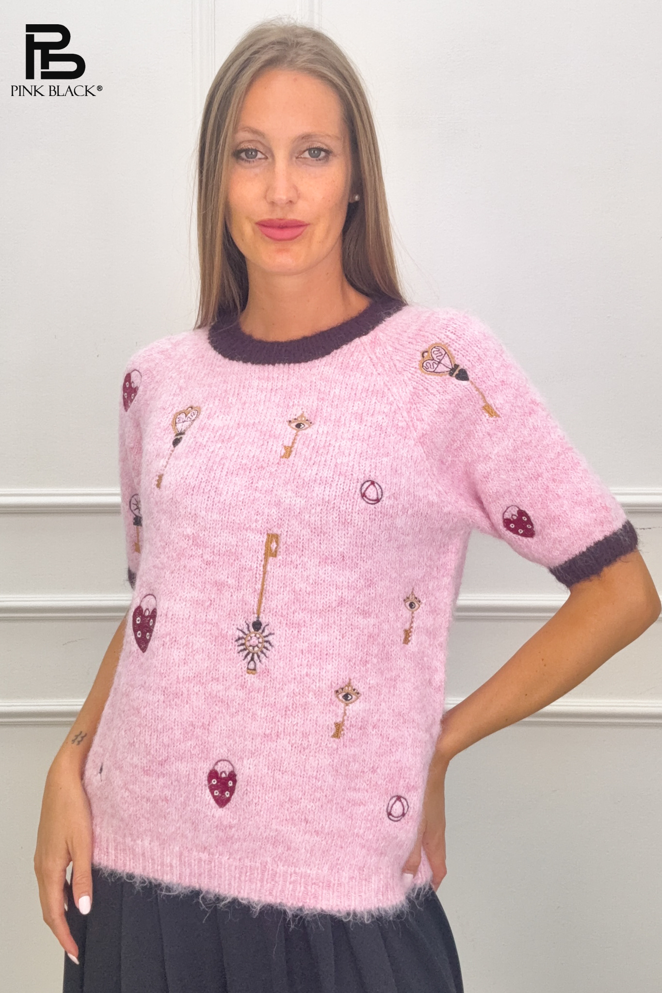 Sweter Regularny Krótki