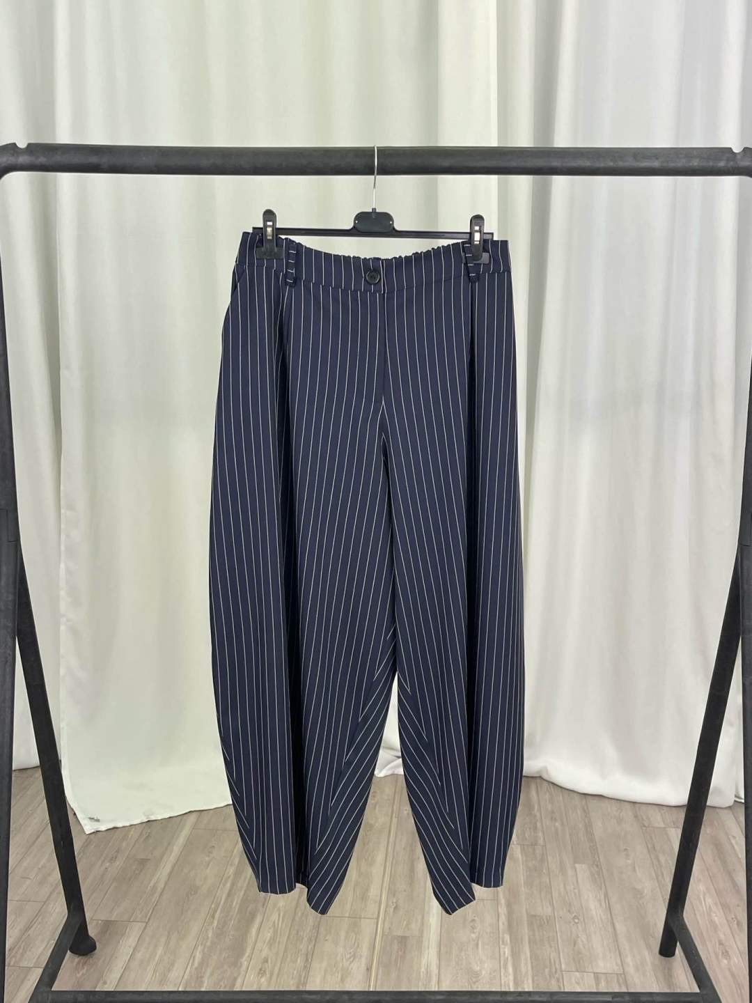 Spodnie Wide Leg z Plisami