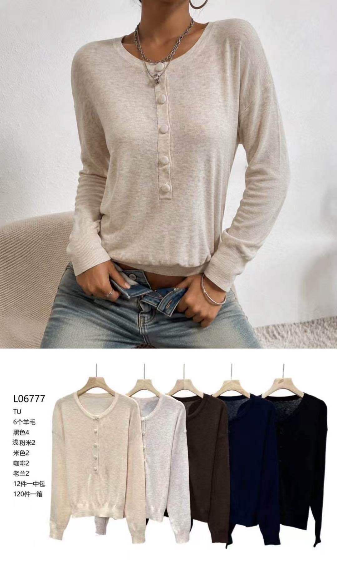 Sweter z Ozdobnymi Guzikami