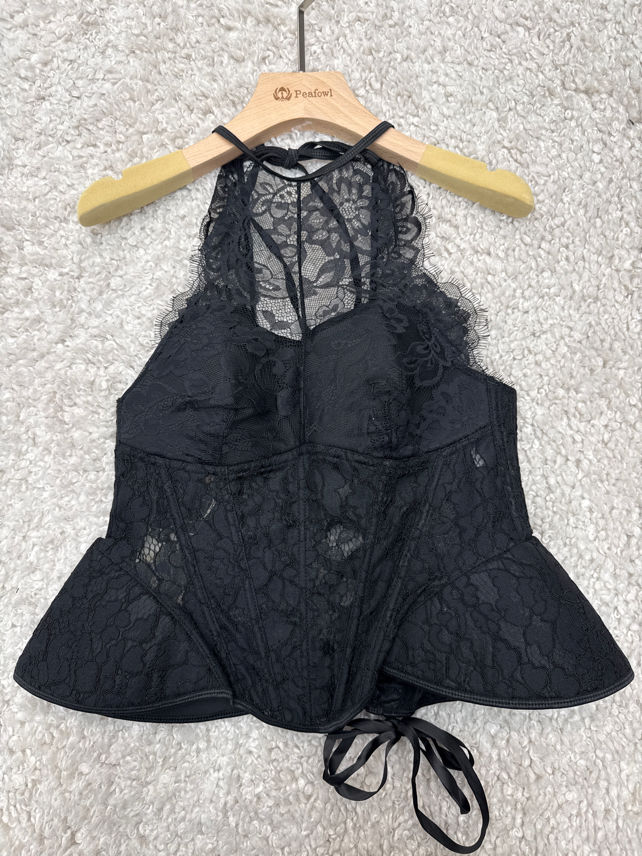 Top baskinka halter