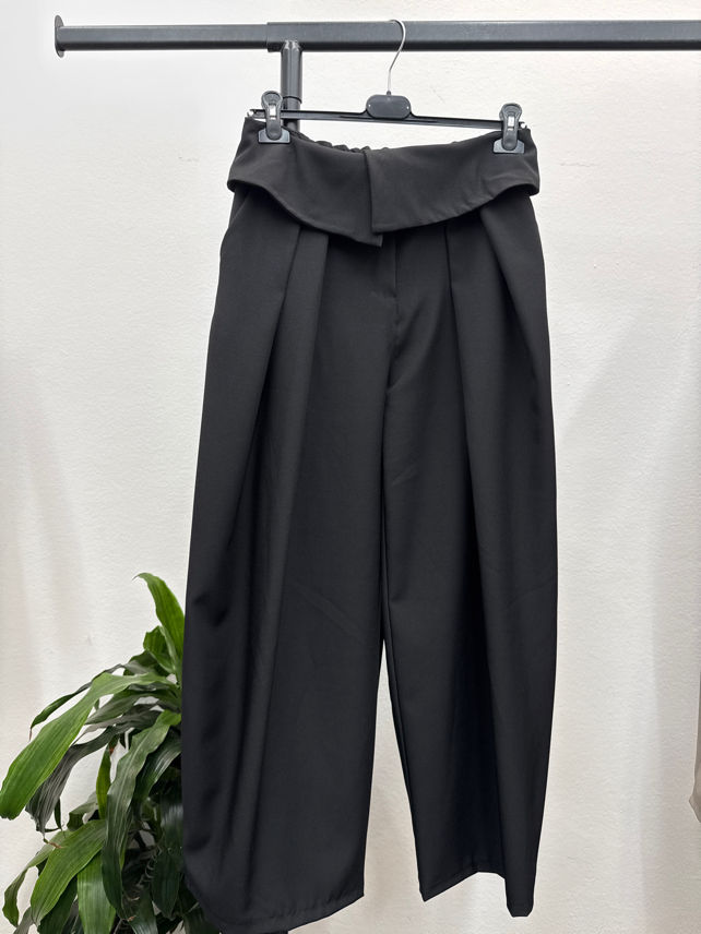 Spodnie Wide Leg Z Zakładkami
