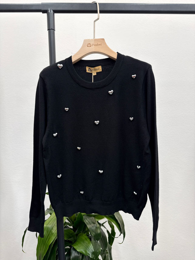 Sweter z Ozdobnymi Guzikami