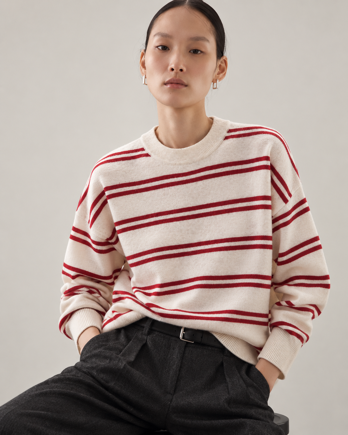 Sweter Luźny Z Paskami