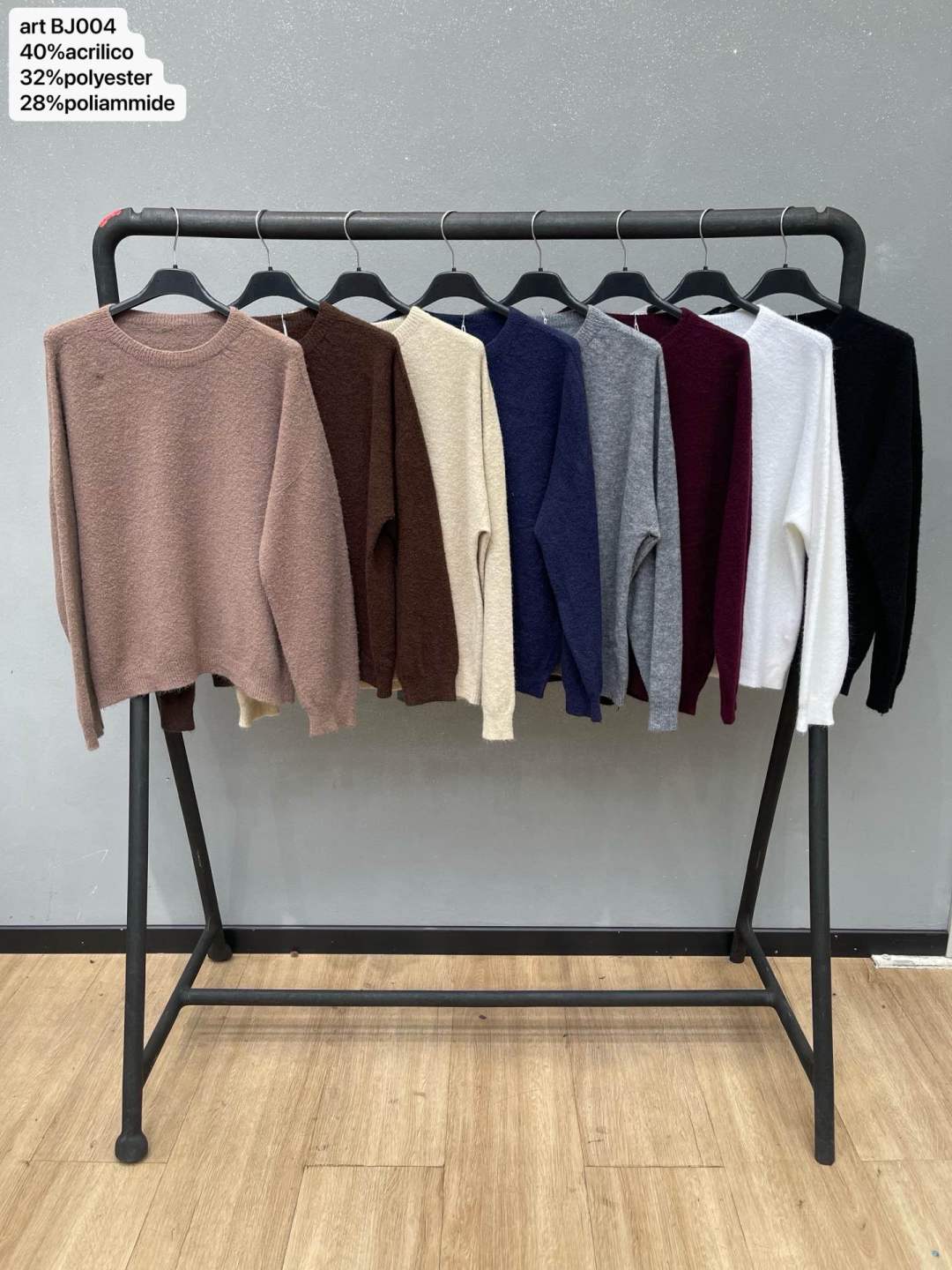 Sweter Klasyczny Okrągły Dekolt