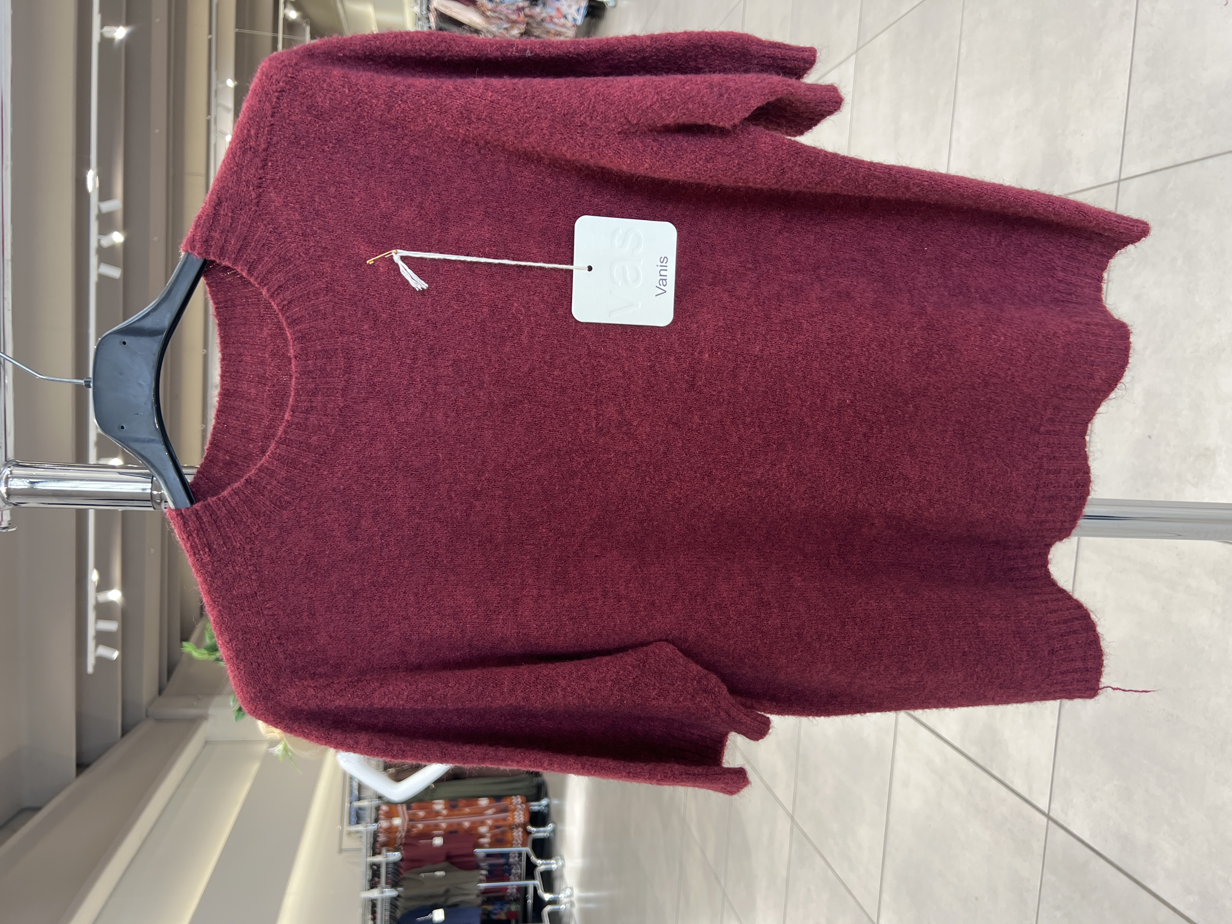 Sweter Prosty Do Bioder