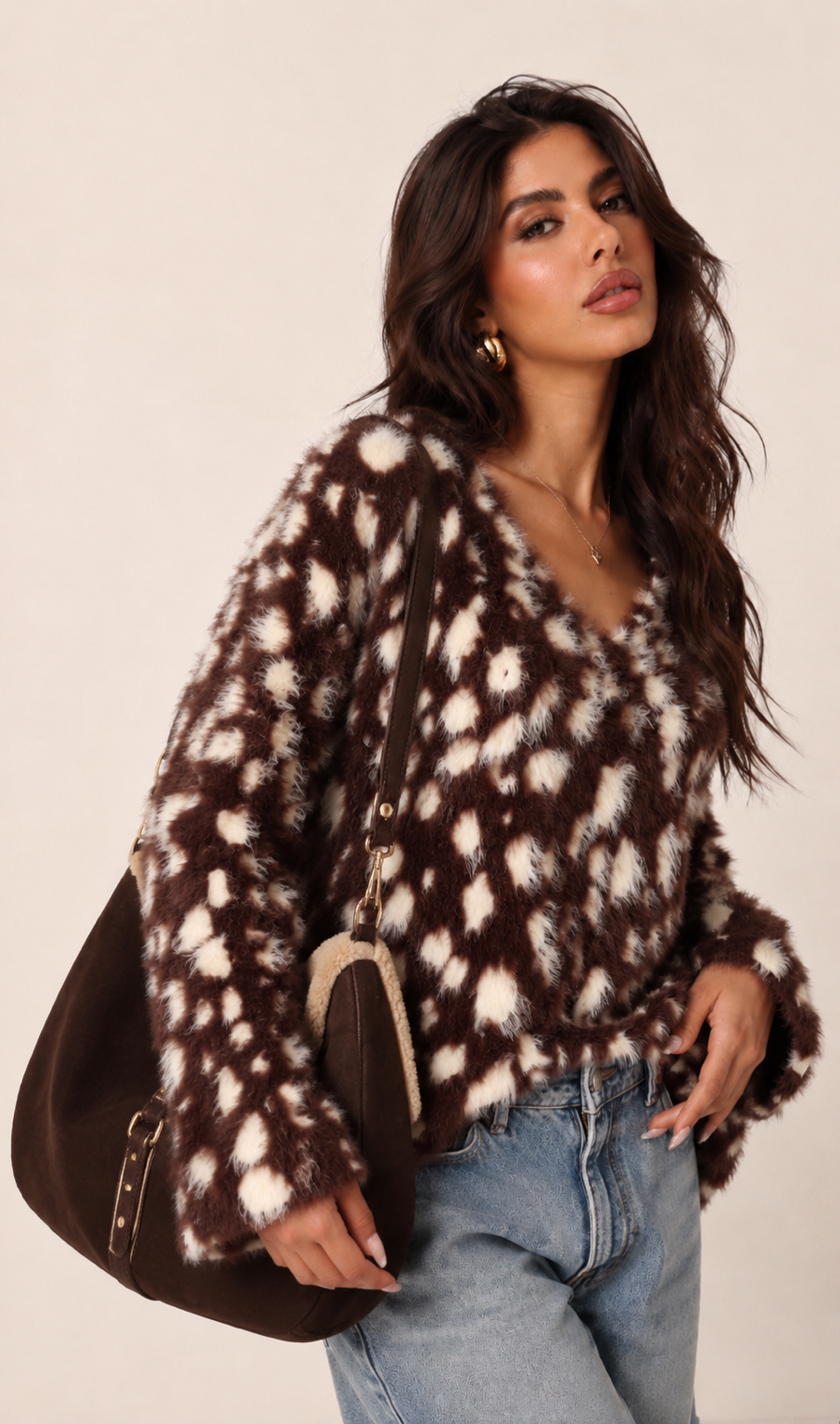 Sweter Oversize z Dekoltem V