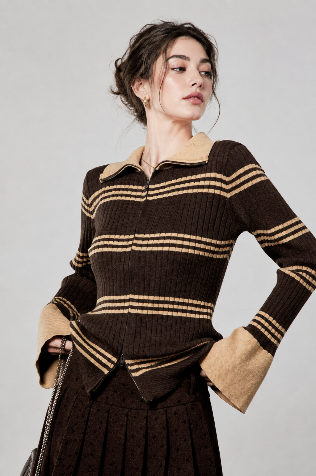 Sweter Dopasowany z Kołnierzykiem