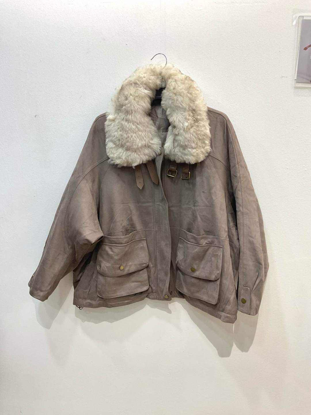 Kurtka Oversize z Kołnierzem