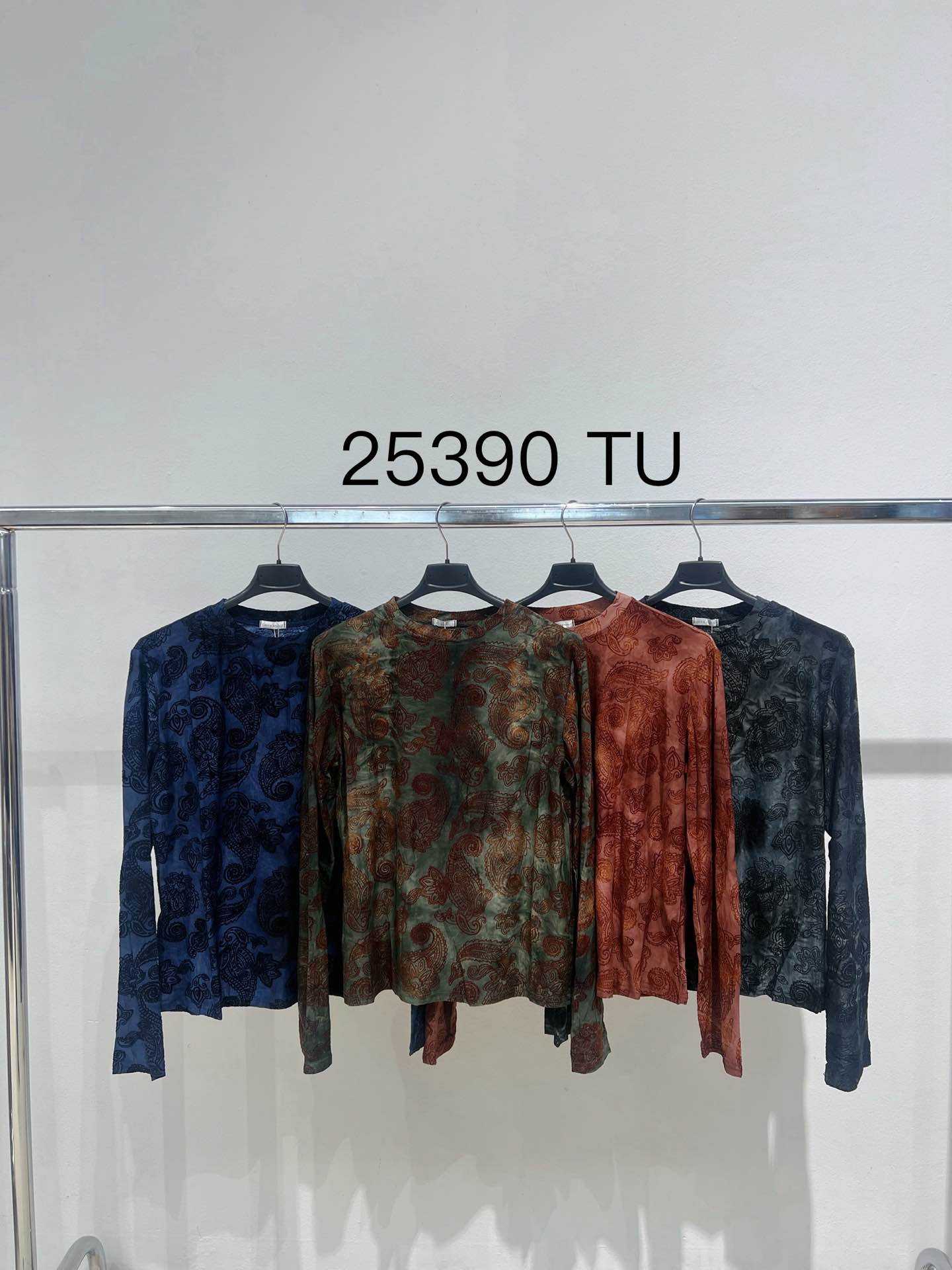 Bluzka dopasowana z paisley