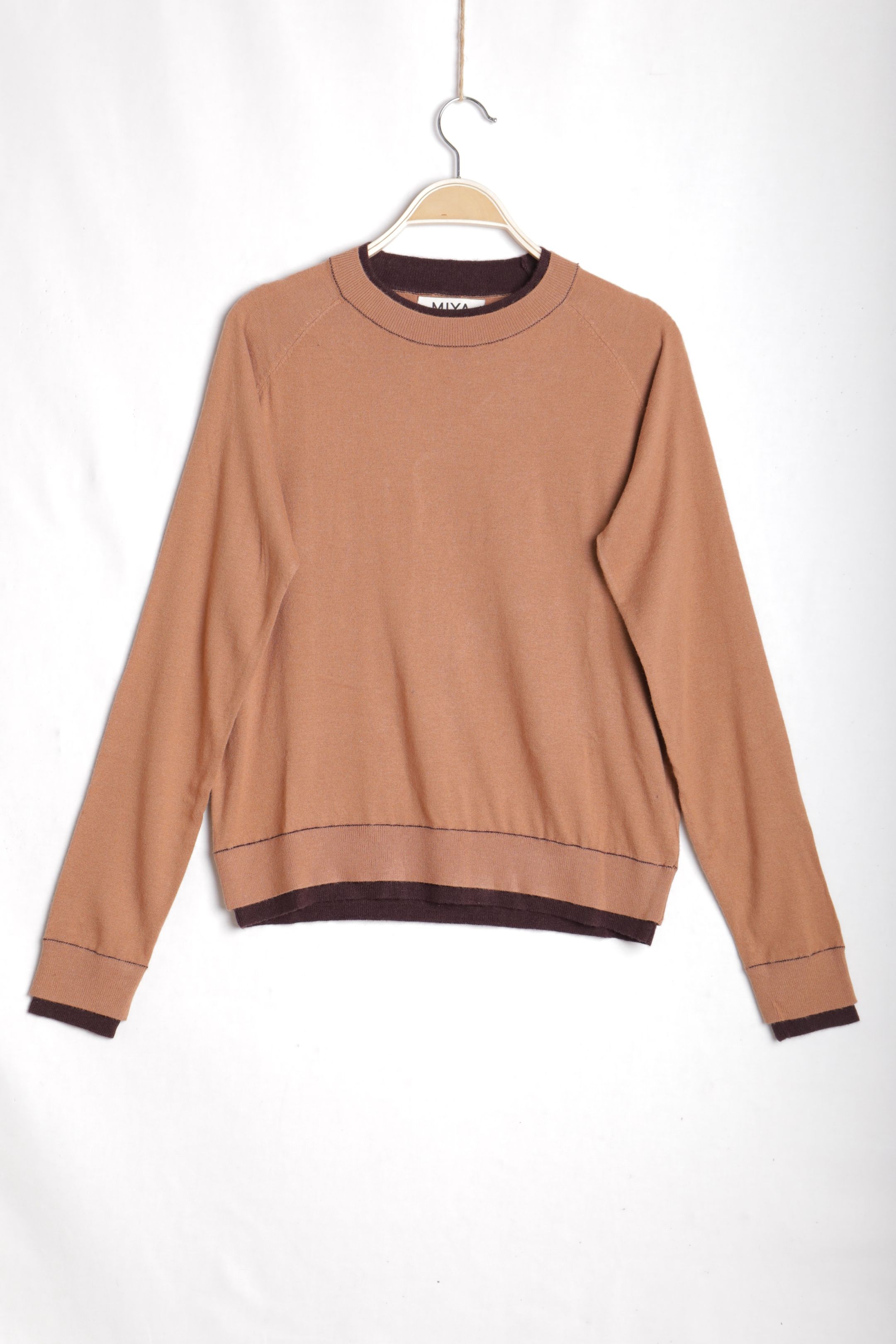Sweter Okrągły Raglan