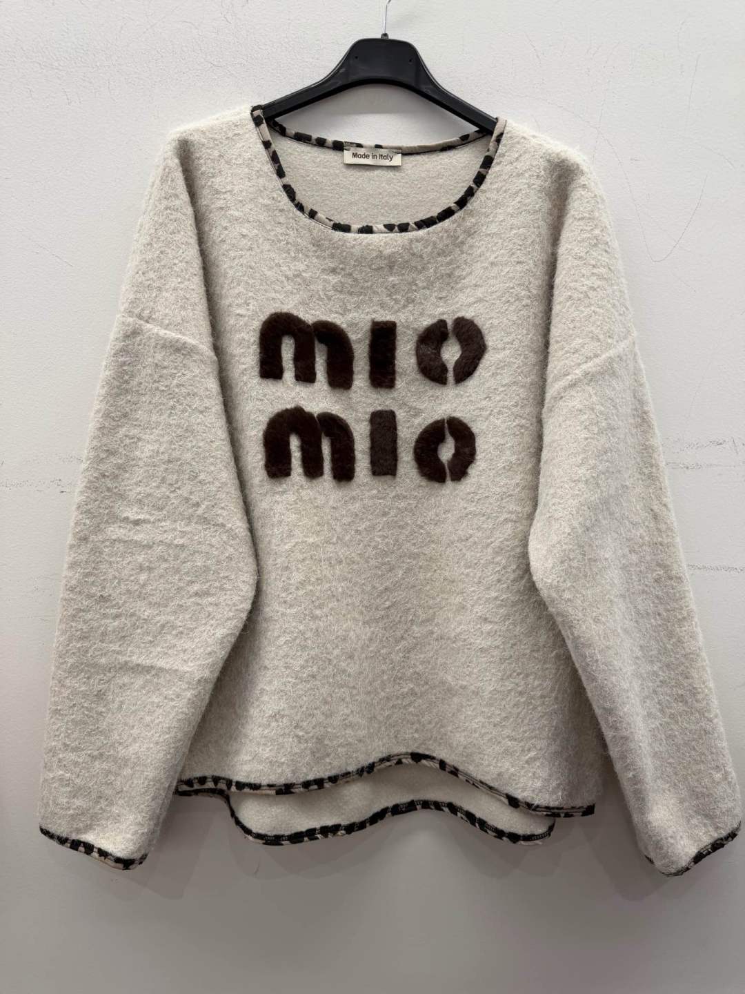 Sweter Luźny Oversize z Napisem
