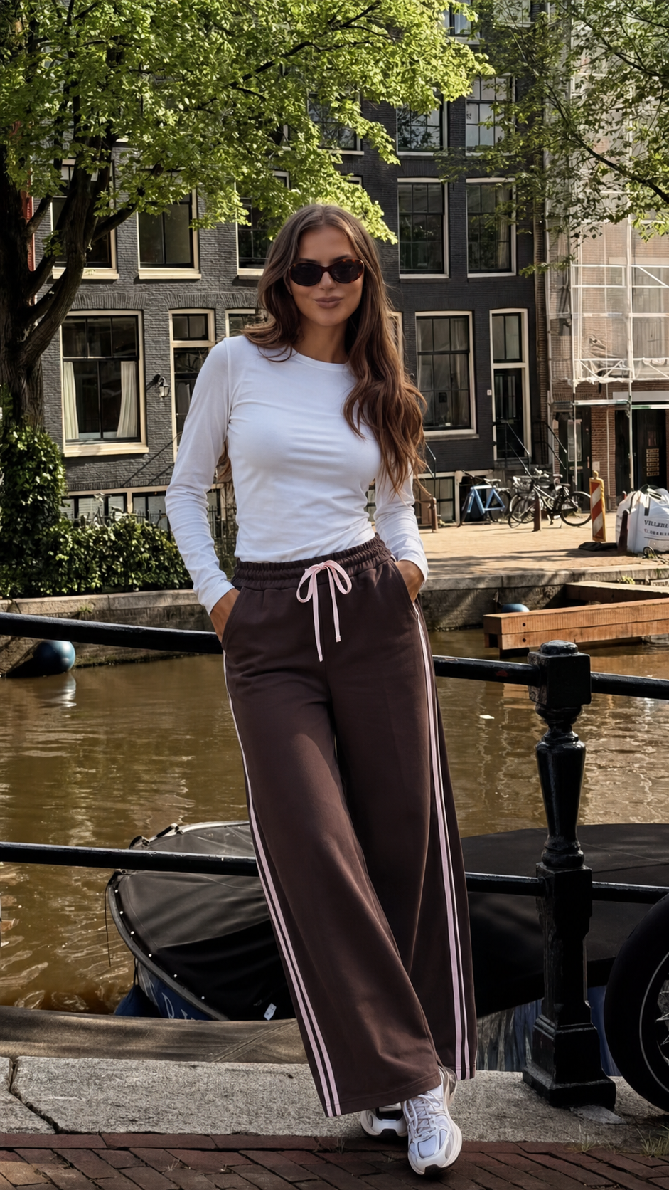 Spodnie Wide Leg z Troczkiem