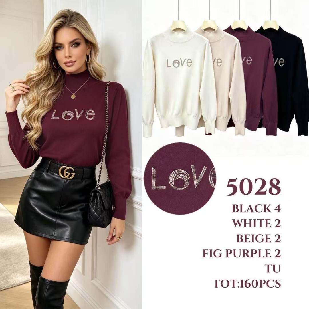 Sweter z Golfem i Ćwiekami