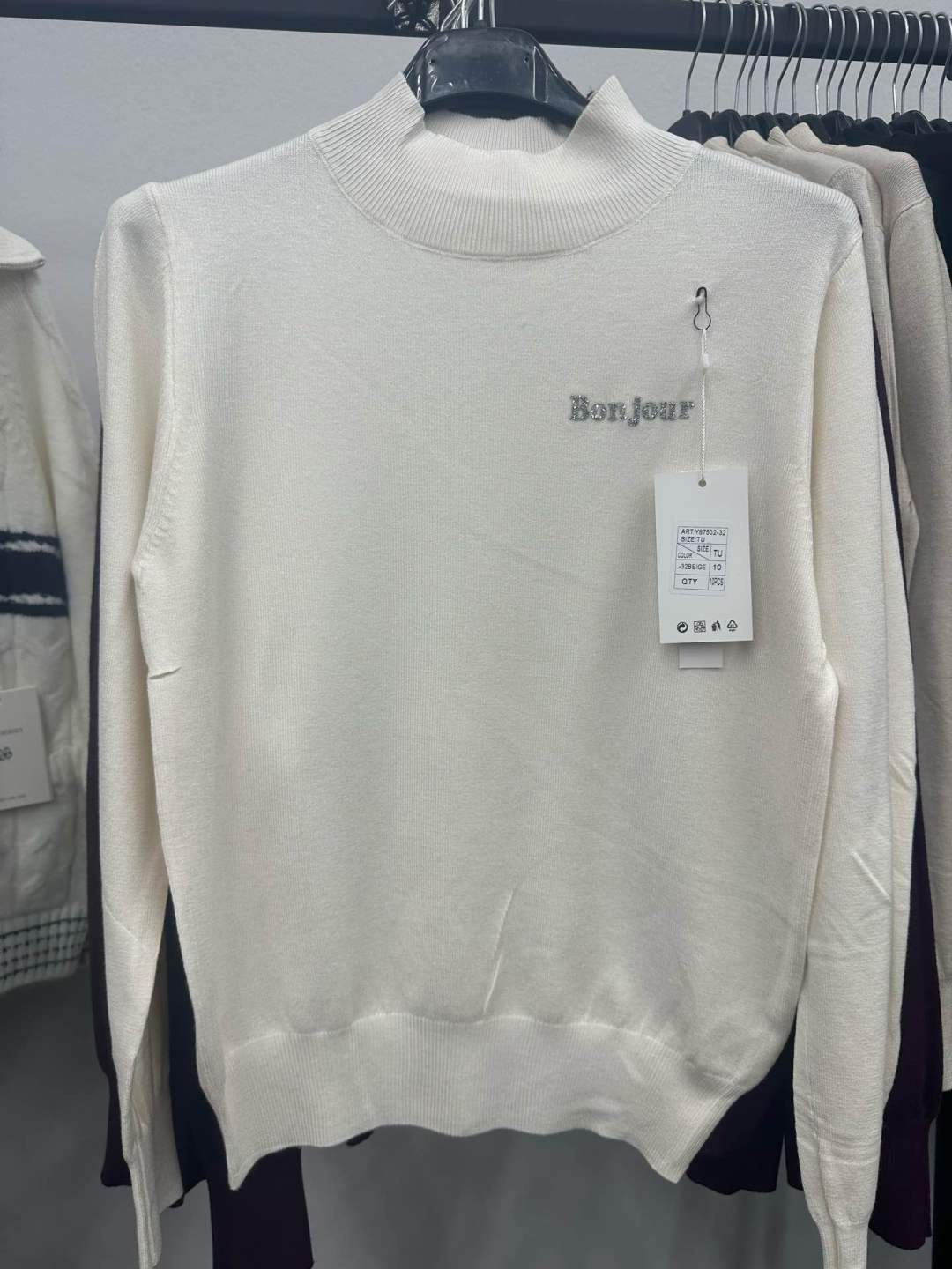Sweter Półgolf z Haftem