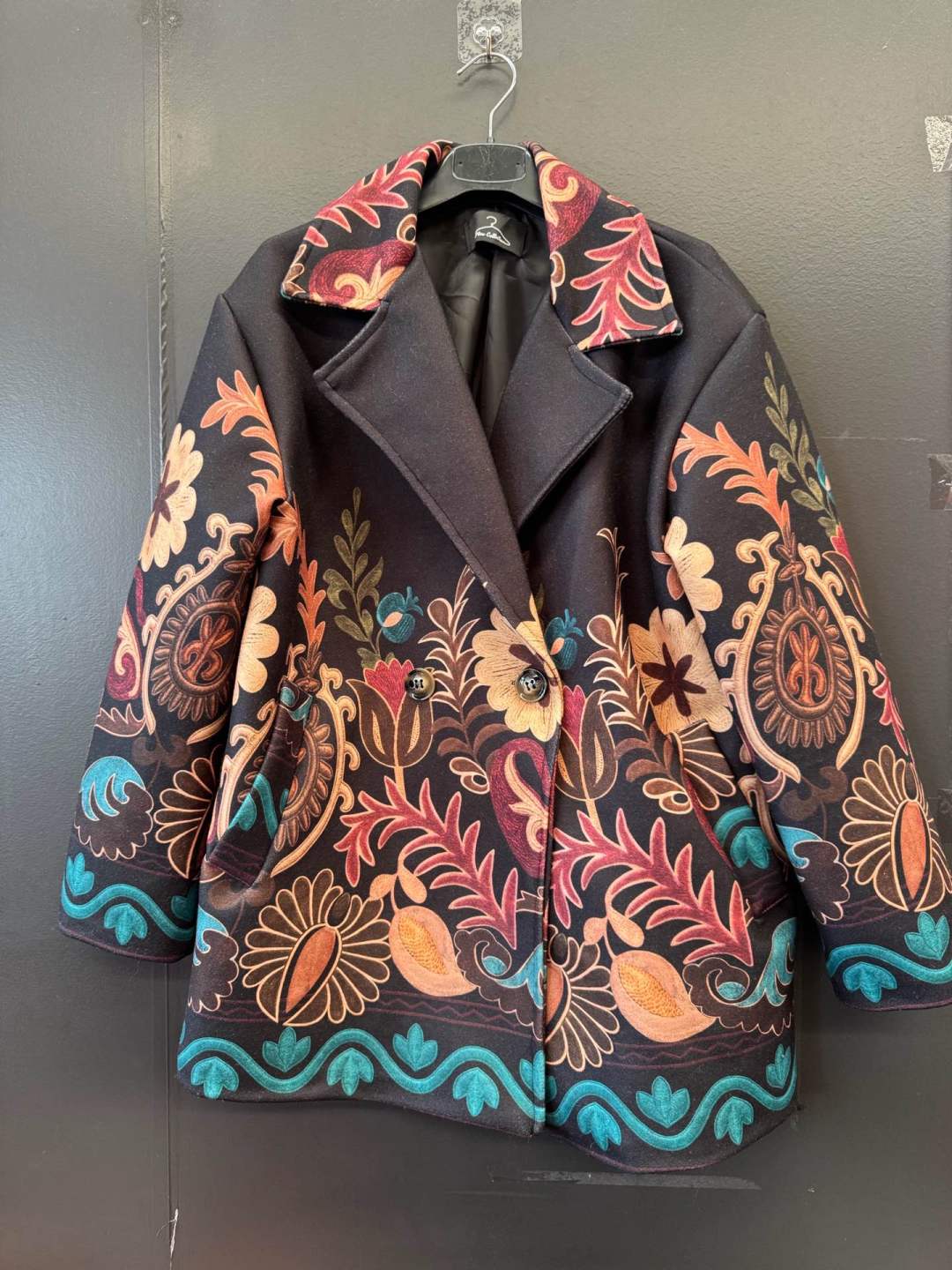 Płaszcz wydłużony z paisley