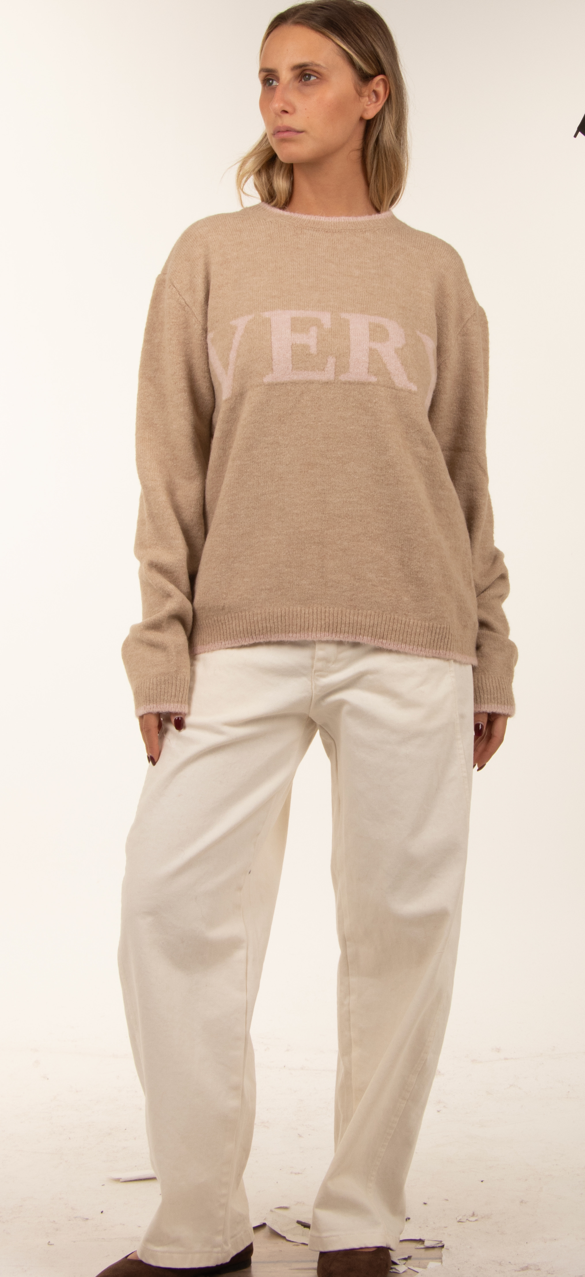 Sweter Prosty z Napisem