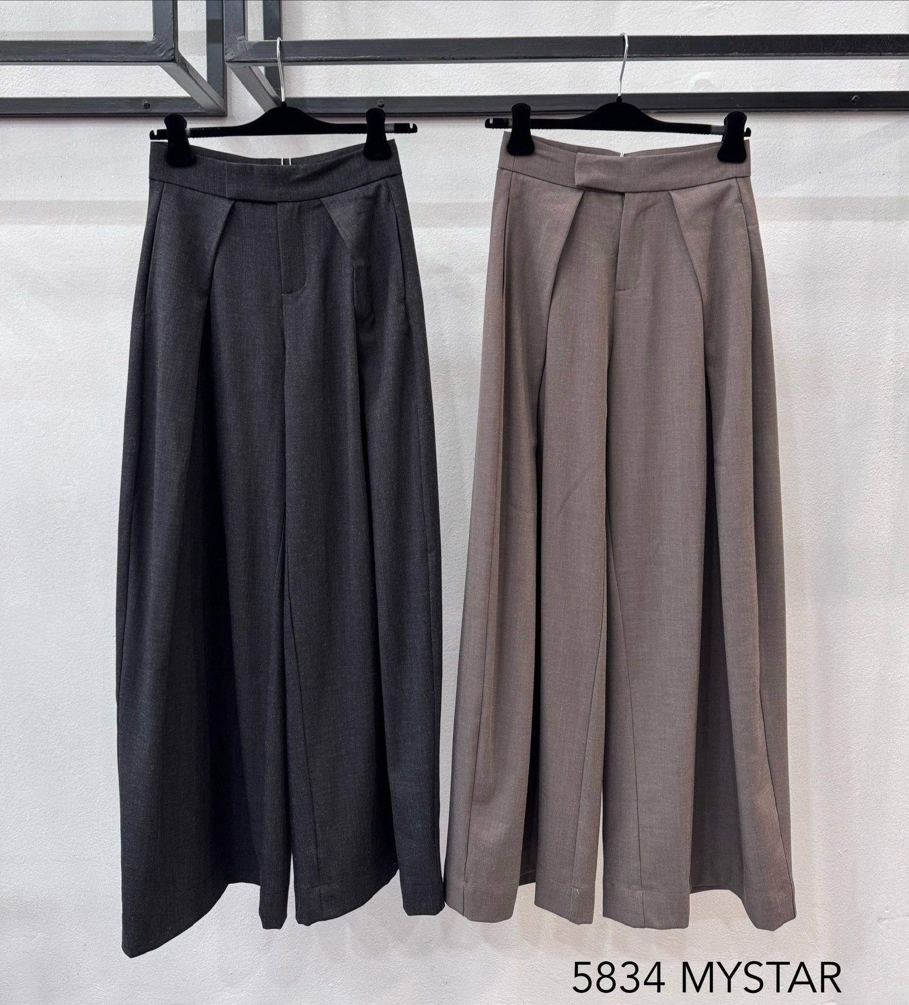 Spodnie Wide Leg z Plisami