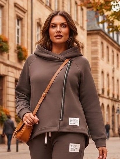 Bluza z kapturem luźna