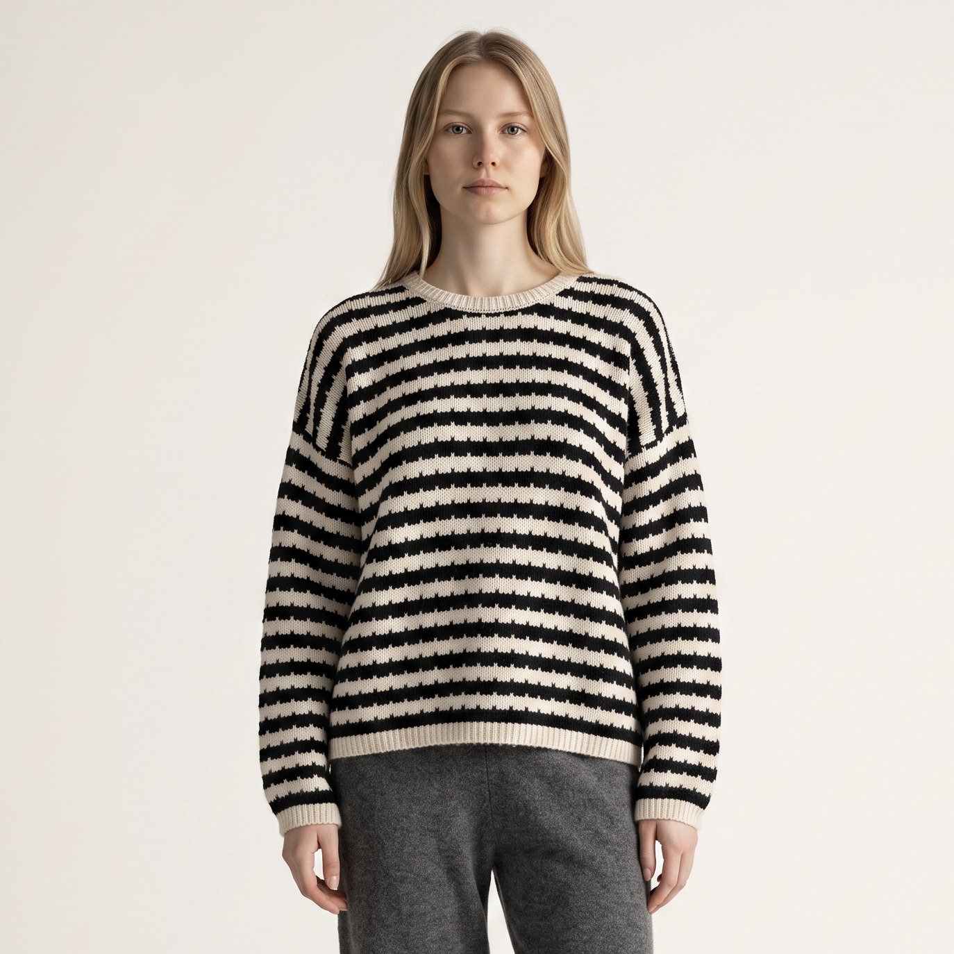 Sweter luźny w paski