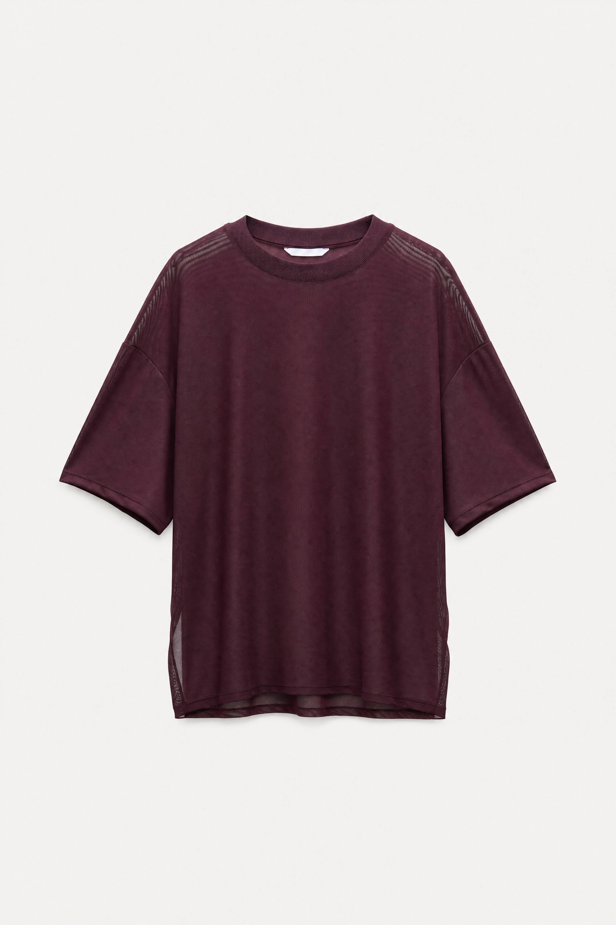 T-shirt oversize z tiulu