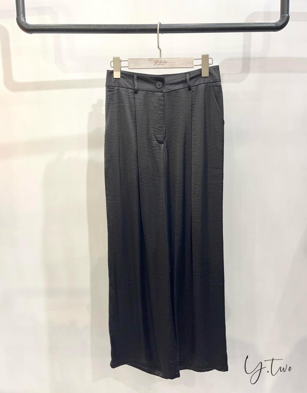 Spodnie Wide Leg z Zakładkami