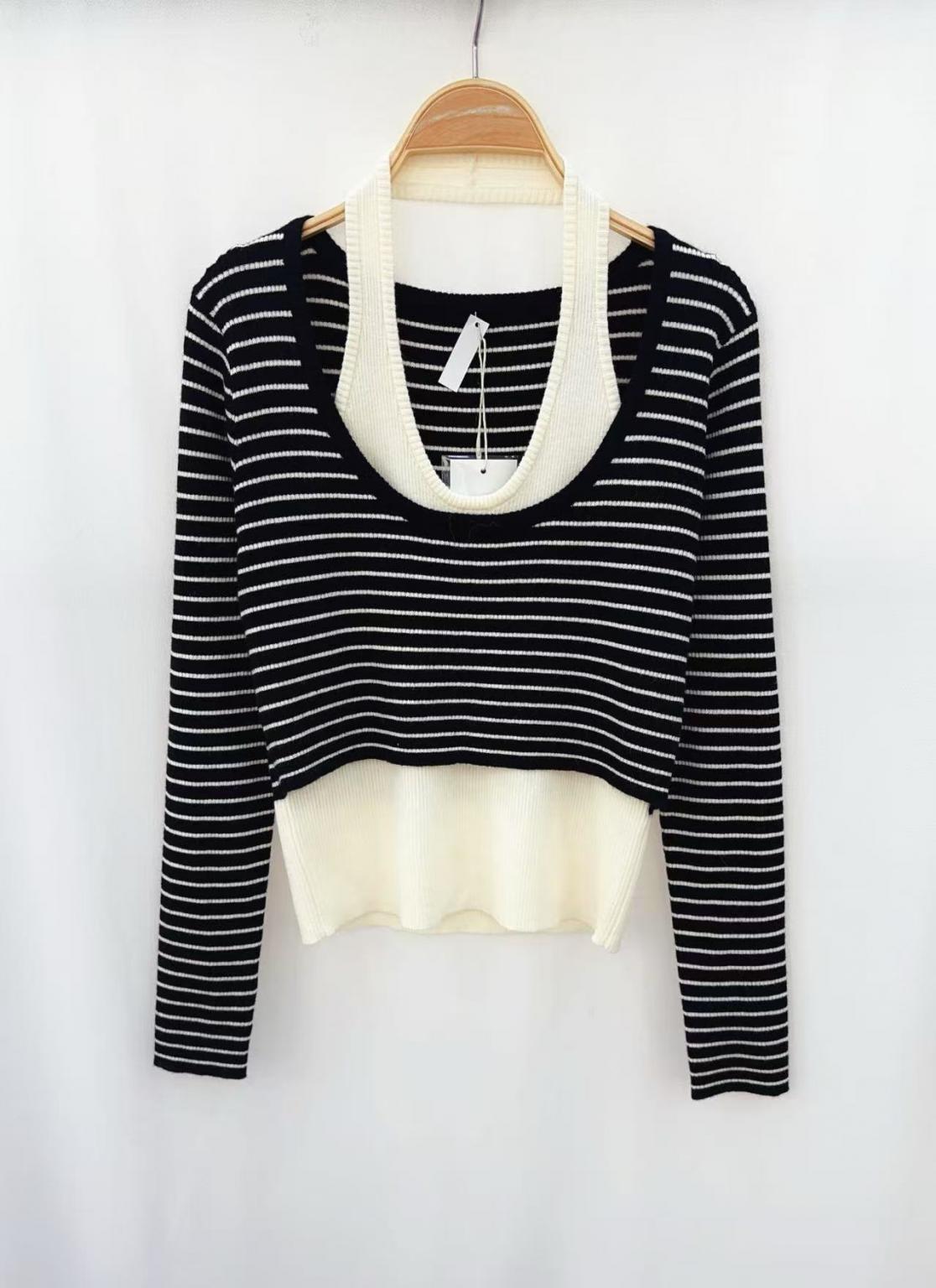 Sweter Cropped Paski Mikro
